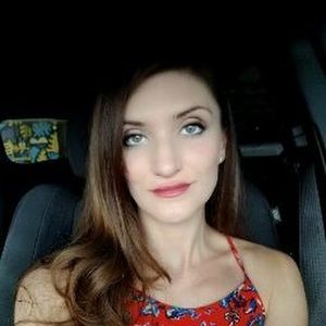 Meet your Posher, Lee-anna